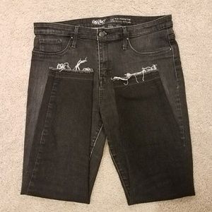 Black high rise skinny jean w/ cropped leg